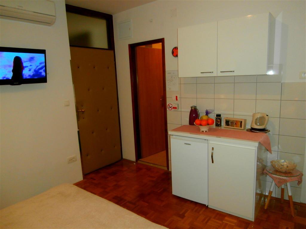 Apartments Cordis Сплит Екстериор снимка