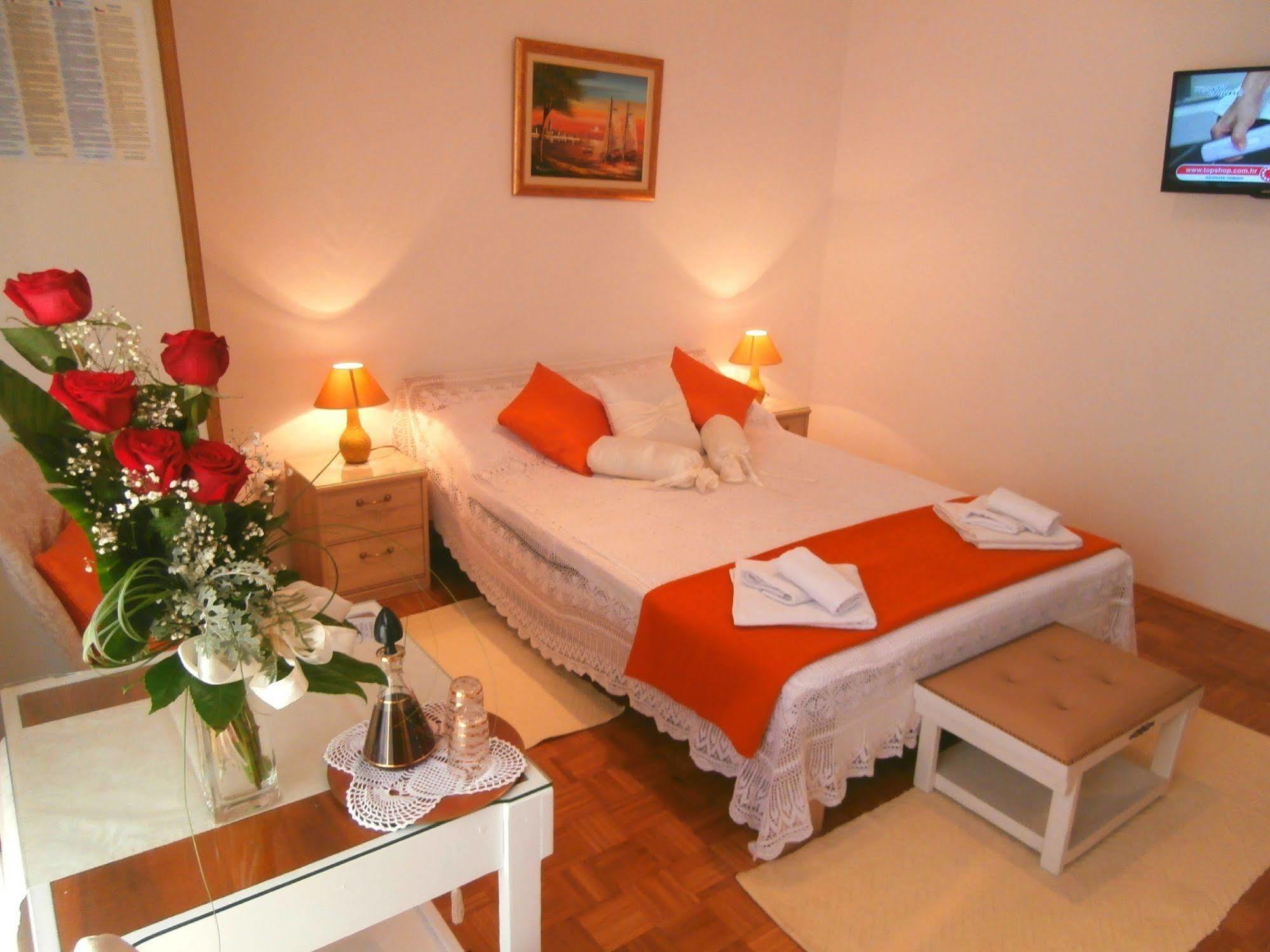 Apartments Cordis Сплит Екстериор снимка